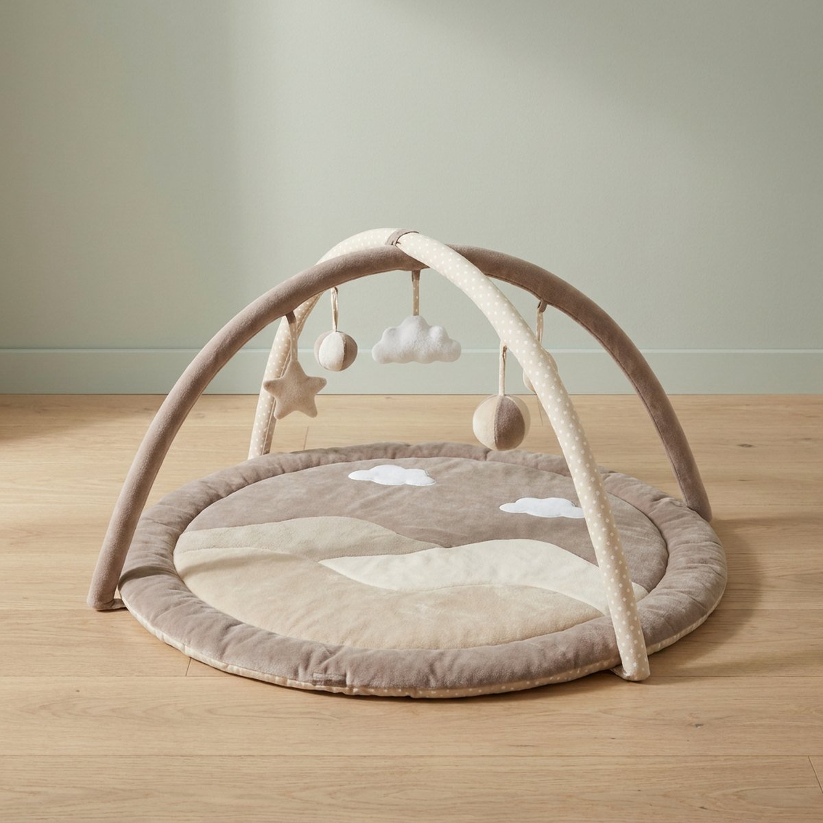 Tapis d'éveil rond avec arches rembourrées et jouets suspendus